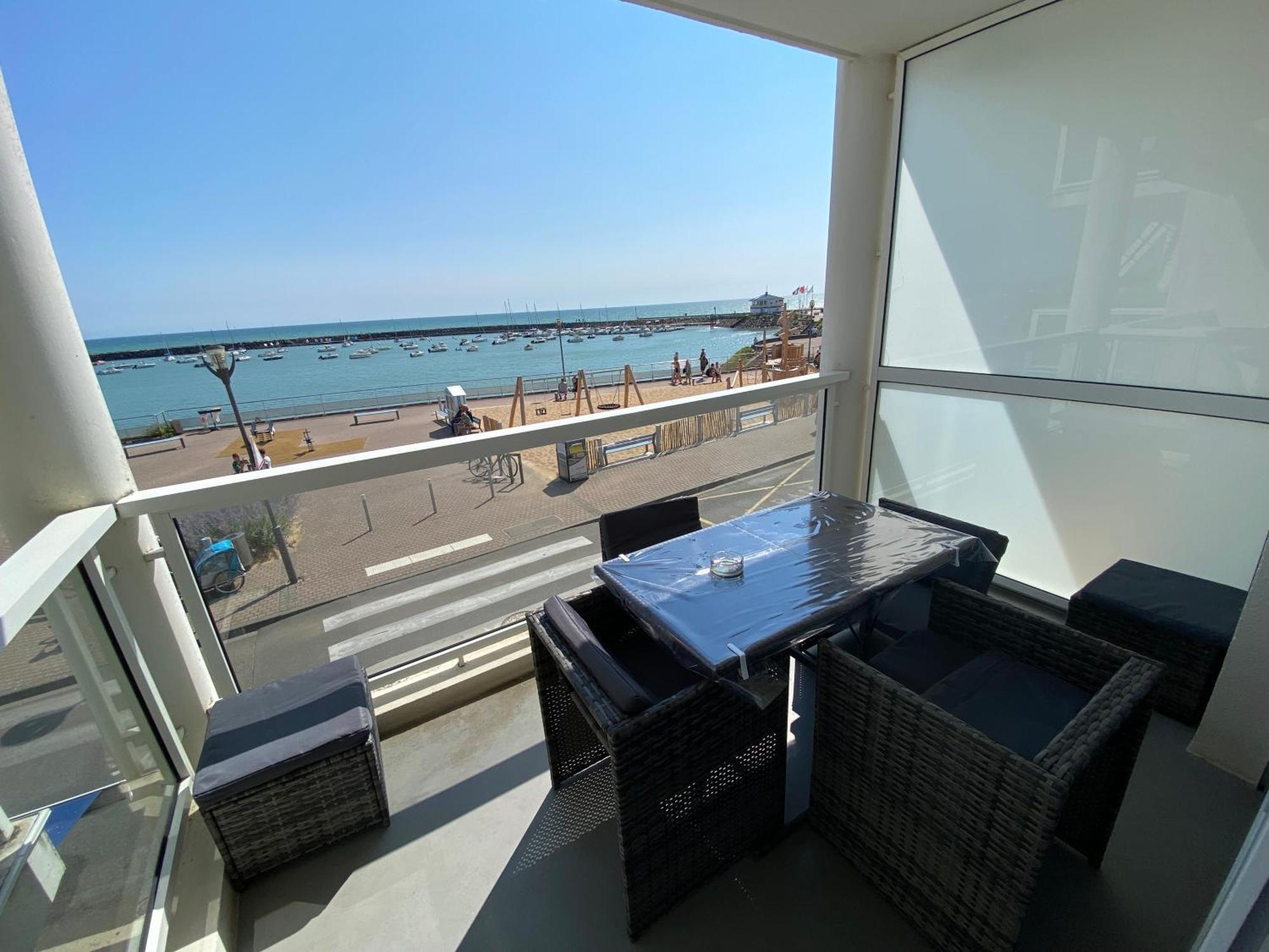 Appartement Vue Sur Mer Et Le Port Jard-sur-Mer Luaran gambar